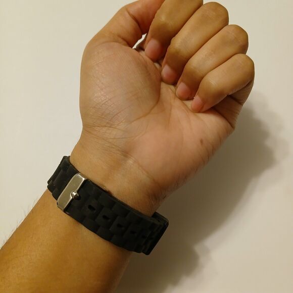 Undee Bandz Women's Heart Accent Dial Black Watch Japan Movt - Picture 5 of 14